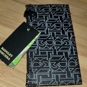 Badgley Mischka Zippered Card Holder